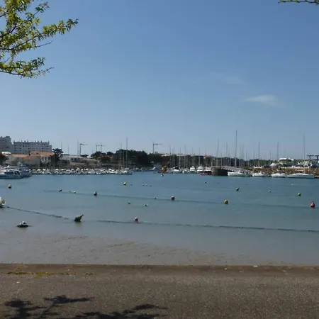 Appartement Sg040-039 2 Pieces 3 Couchages Gilles Croix De Vie Saint Gilles Croix de vie